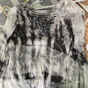 American Eagle shirt